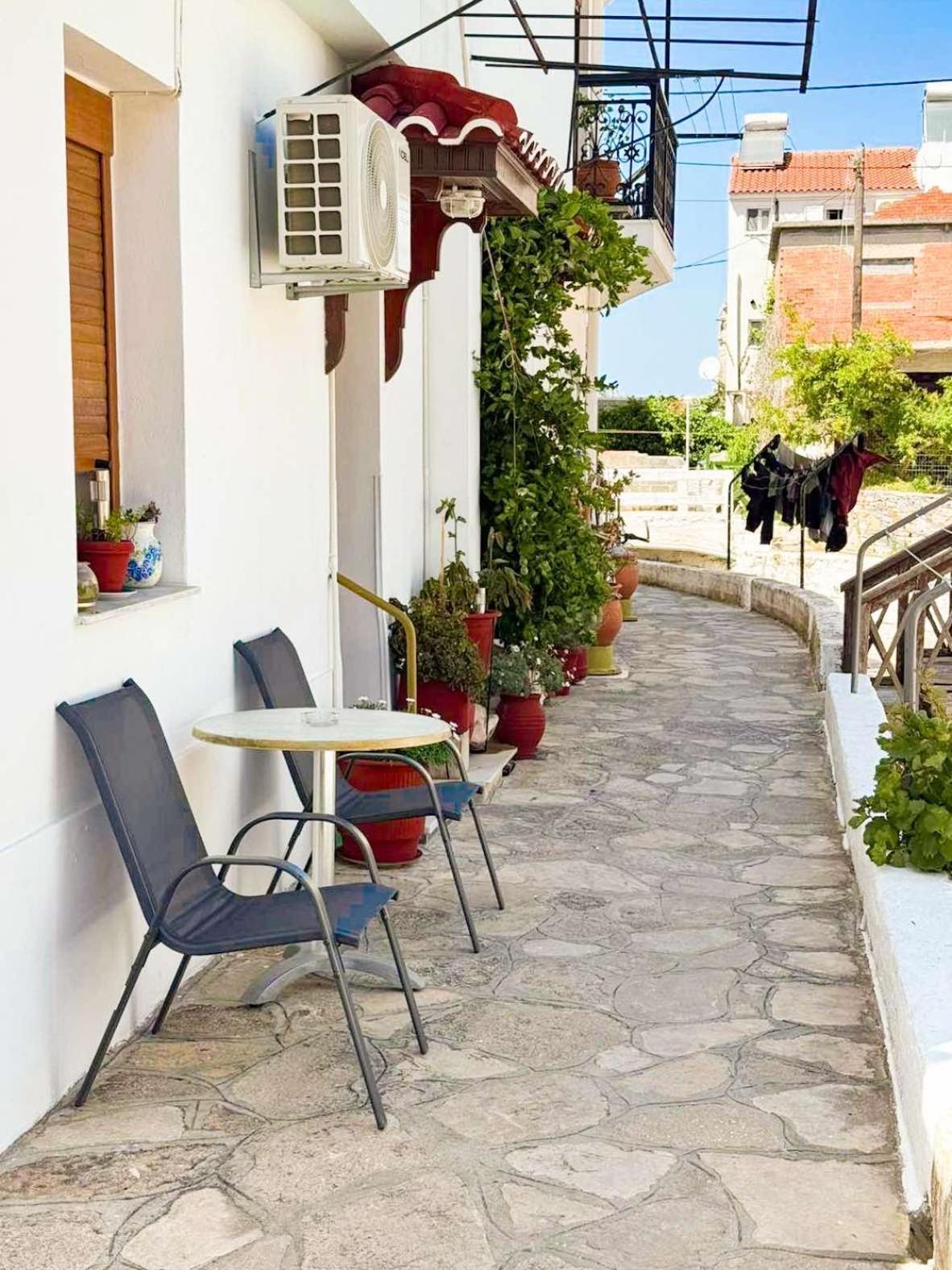 Miltiadis Apartments Kokkari Dış mekan fotoğraf